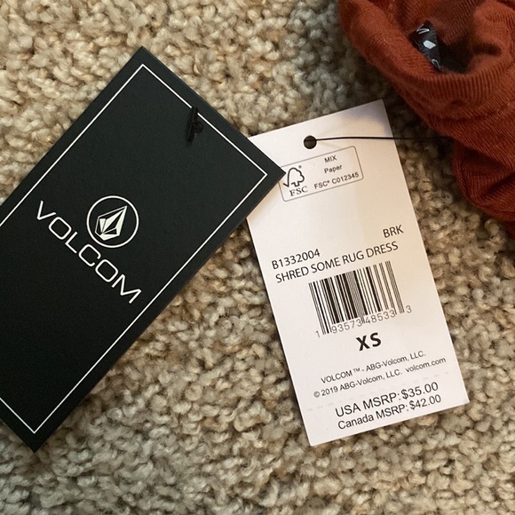 volcom maroon dress. size xs - Picture 3 of 3